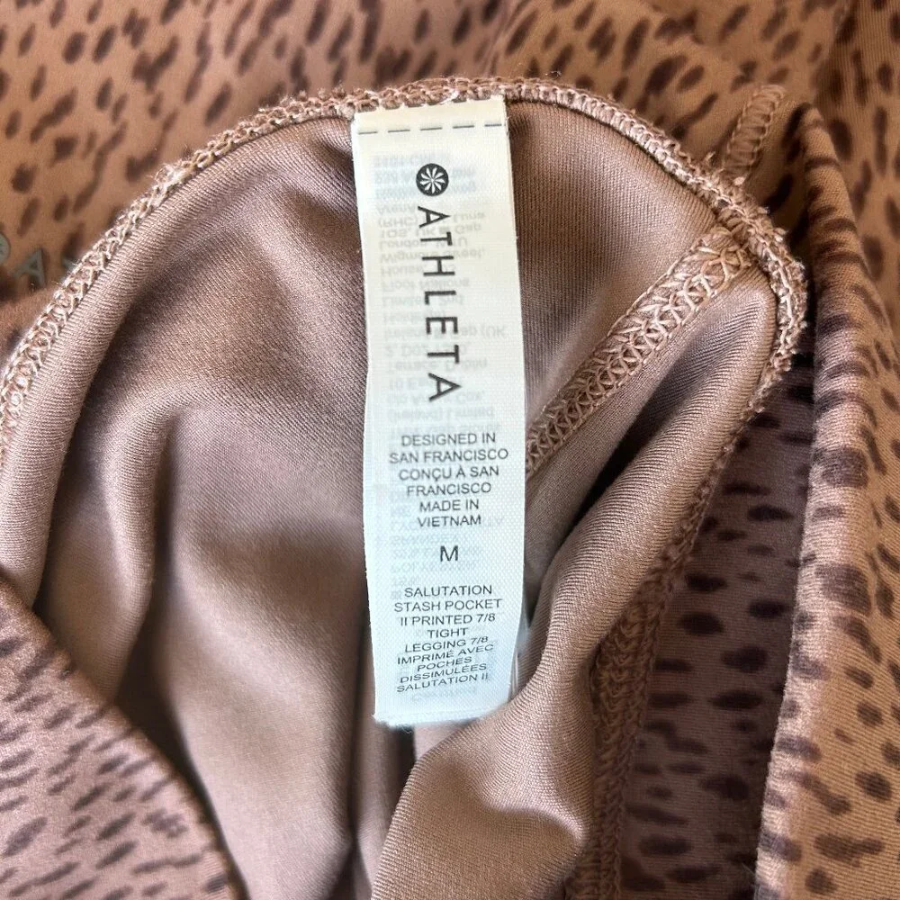 Athleta Salutation Animal Print Leggings w/ Stash Pockets Womens Size M - Picture 8 of 12